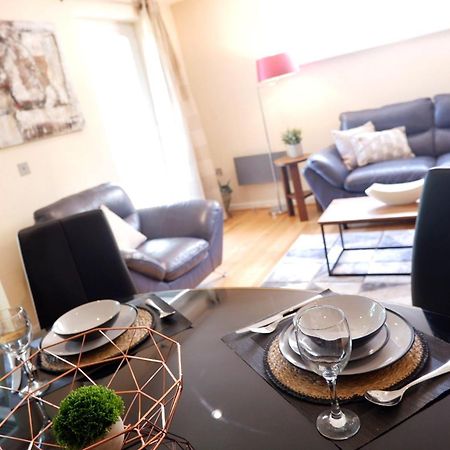 Stunning Apartment Close To Cambridge Station With Free Parking! Eksteriør bilde