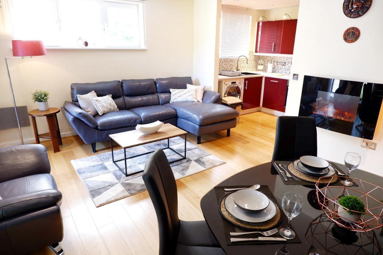 Stunning Apartment Close To Cambridge Station With Free Parking! Eksteriør bilde